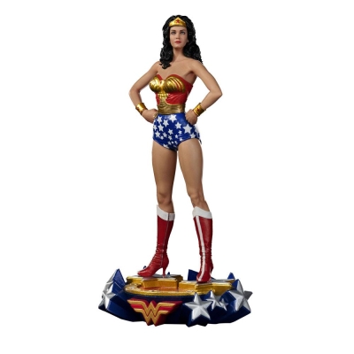 DC Comics Deluxe Art Scale Statue Wonder Woman Lynda Carter
