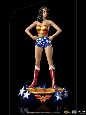 DC Comics Deluxe Art Scale Statue Wonder Woman Lynda Carter