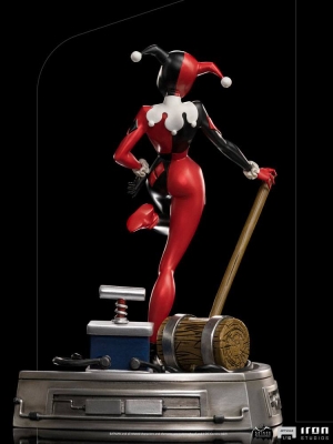 Batman The Animated Series Art Scale Statue Harley Quinn