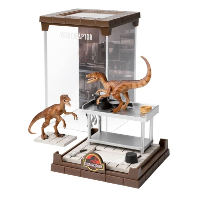 Jurassic Park Creature Diorama Velociraptors