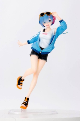 Re:Zero Starting Life in Another World Figure Sporty Summer Rem