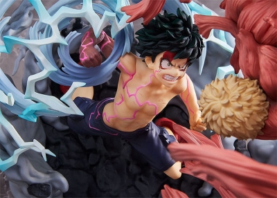 My Hero Academia Super Situation PVC Statue Izuku Midoriya vs. Muscular 30 cm