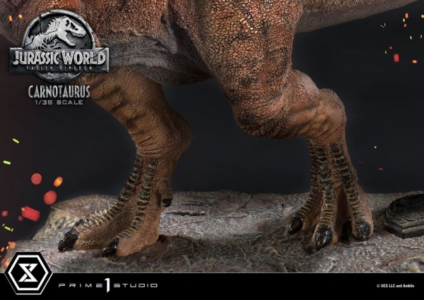 Jurassic World Fallen Kingdom Prime Collectibles Statue Carnotaurus