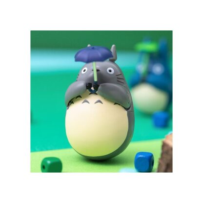 Mein Nachbar Totoro Figur mit rundem Boden Big Totoro with leaf 7 cm – Bild 3