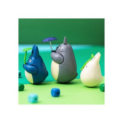 Mein Nachbar Totoro Figur mit rundem Boden Big Totoro with leaf 7 cm – Bild 10