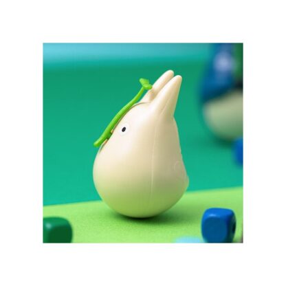 Mein Nachbar Totoro Figur mit rundem Boden Small Totoro with leaf 5 cm – Bild 10
