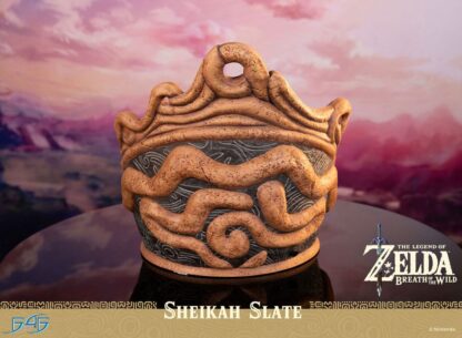 The Legend of Zelda: Breath of the Wild Life-Size Statue 1/1 Sheikah Slate 24 cm – Bild 15