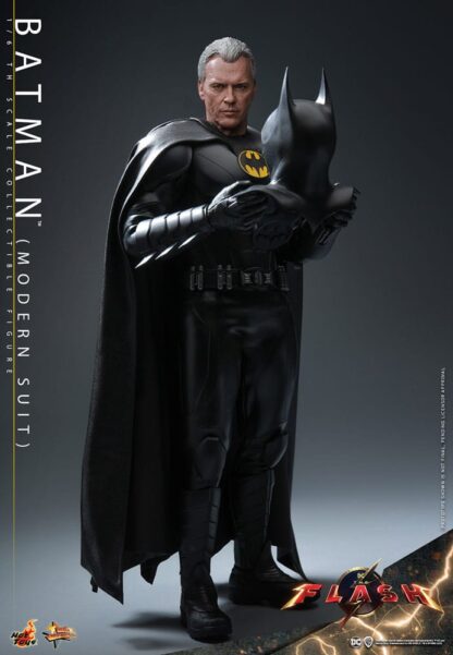 The Flash Movie Masterpiece Actionfigur 1/6 Batman (Modern Suit) 30 cm – Bild 16