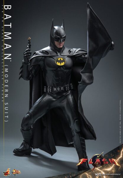 The Flash Movie Masterpiece Actionfigur 1/6 Batman (Modern Suit) 30 cm – Bild 18
