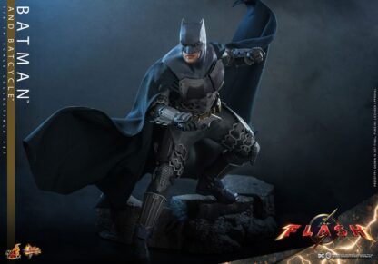 The Flash Movie Masterpiece Actionfigur mit Fahrzeug 1/6 Batman & Batcycle Set 30 cm – Bild 9