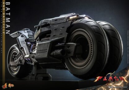 The Flash Movie Masterpiece Actionfigur mit Fahrzeug 1/6 Batman & Batcycle Set 30 cm – Bild 20