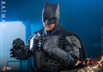 The Flash Movie Masterpiece Actionfigur 1/6 Batman 30 cm – Bild 14