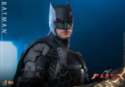 The Flash Movie Masterpiece Actionfigur 1/6 Batman 30 cm – Bild 15