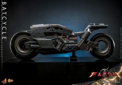 The Flash Movie Masterpiece Fahrzeug 1/6 Batcycle 56 cm – Bild 6
