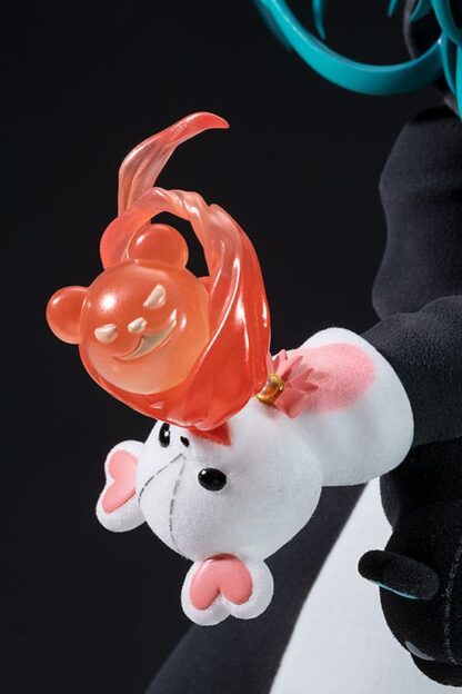Kuma Kuma Kuma Bear Punch! PVC Statue 1/7 Yuna Special Set 23 cm – Bild 12