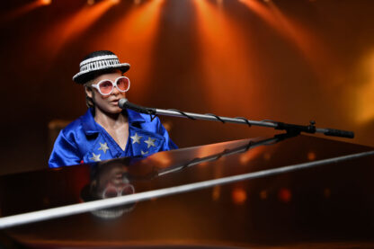 Elton John Clothed Actionfigur Live in '76 Deluxe Set 20 cm – Bild 11