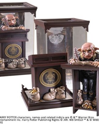 Harry Potter Magical Creatures Statue Gringotts Goblin 19 cm