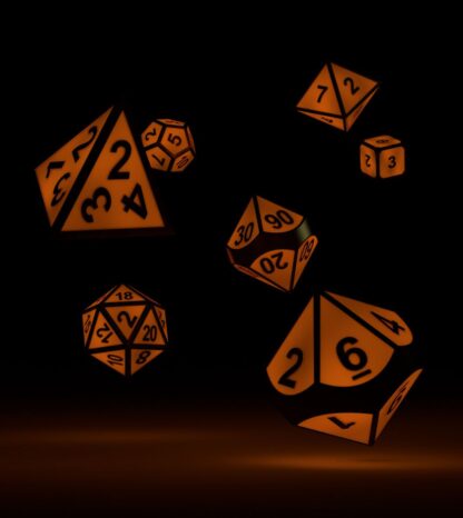 Oakie Doakie Dice Würfel RPG-Set Metal Glow in the Dark - Golden Princess (7) – Bild 2