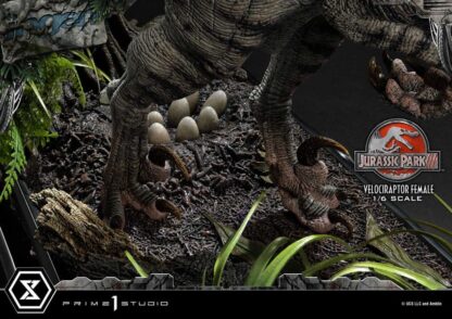 Jurassic Park III Legacy Museum Collection Statue 1/6 Velociraptor Female Bonus Version 44 cm – Bild 20
