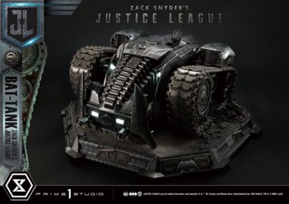 Zack Snyder's Justice League Museum Masterline Diorama Bat-Tank 36 cm – Bild 12