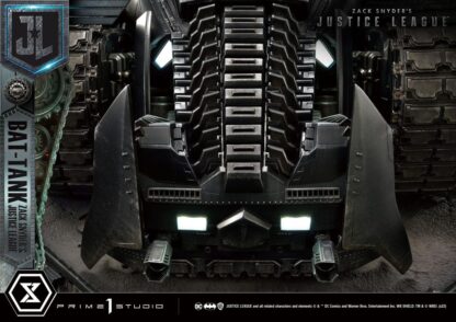 Zack Snyder's Justice League Museum Masterline Diorama Bat-Tank 36 cm – Bild 17