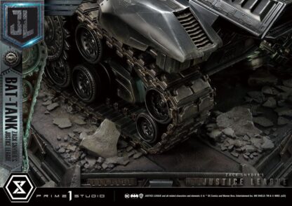 Zack Snyder's Justice League Museum Masterline Diorama Bat-Tank 36 cm – Bild 24