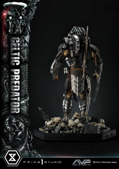 The Alien vs. Predator Museum Masterline Series Statue 1/3 Celtic Predator 95 cm – Bild 9