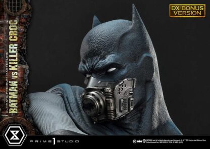 Batman Ultimate Premium Masterline Series Statue Batman Versus Killer Croc Deluxe Bonus Version 71 cm – Bild 3