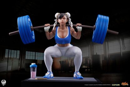 Street Fighter Premier Series Statue 1/4 Chun-Li Powerlifting 37 cm – Bild 2