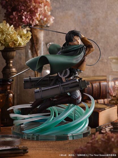 Attack on Titan PVC Statue 1/6 Humanity's Strongest Soldier Levi 23 cm – Bild 2