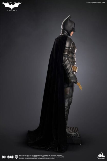 The Dark Knight Life-Size Statue Batman Premium Edition 207 cm – Bild 6