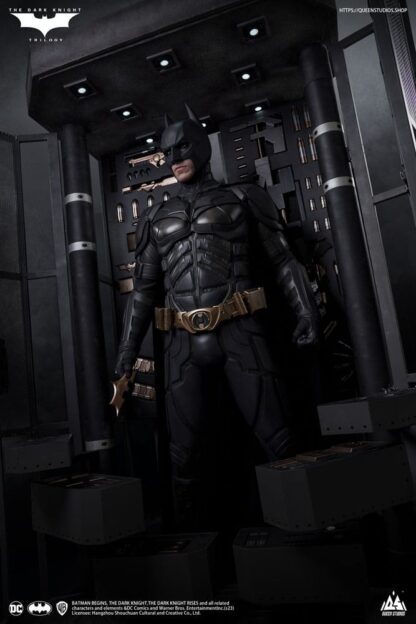 The Dark Knight Life-Size Statue Batman Ultimate Edition 207 cm – Bild 3