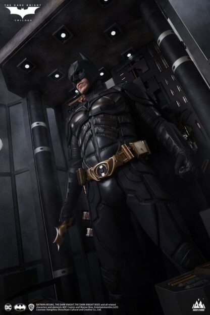 The Dark Knight Life-Size Statue Batman Ultimate Edition 207 cm – Bild 4