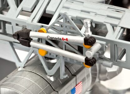 International Space Station ISS Modellbausatz 1/144 25th Anniversary Platinum Edition 74 cm – Bild 8