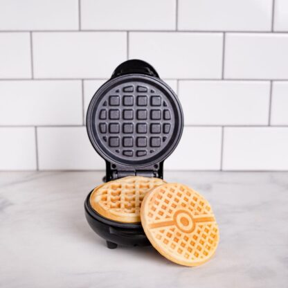 Pokemon Waffeleisen Pokeball – Bild 3