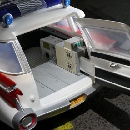 Ghostbusters Plasma Series Fahrzeug 1/18 Ecto-1 (1984) – Bild 9