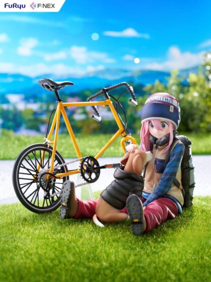 Laid Back Camp F:NEX PVC Statue 1/7 Nadeshiko Kagamihara 13 cm – Bild 2