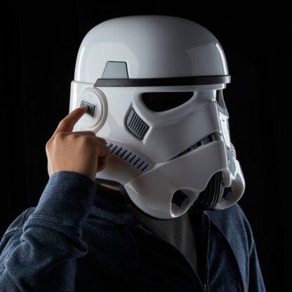 Star Wars Rogue One Black Series Elektronischer Helm Imperial Stormtrooper – Bild 5