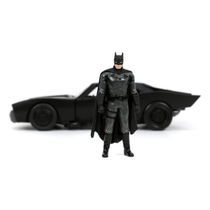 Batman 2022 Hollywood Rides Diecast Modell 1/24 2022 Batmobil mit Figur – Bild 4