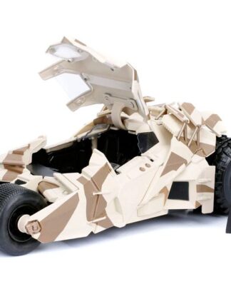 Batman The Dark Knight Diecast Modell 1/24 2008 Batmobile Camo mit Figur
