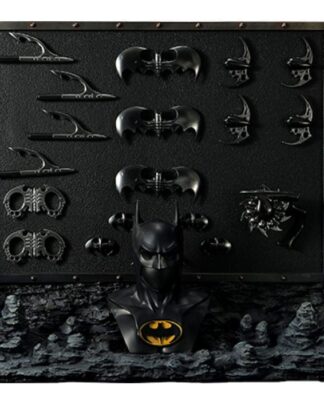 Batman Forever Museum Masterline Series Diorama 1/3 Batman Gadget Wall 49 cm