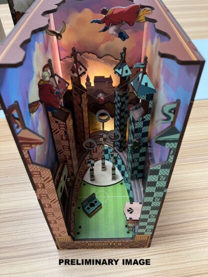 Harry Potter Tiny Adventures Book Nook Mini-Diorama Quidditchfeld 23 cm – Bild 3