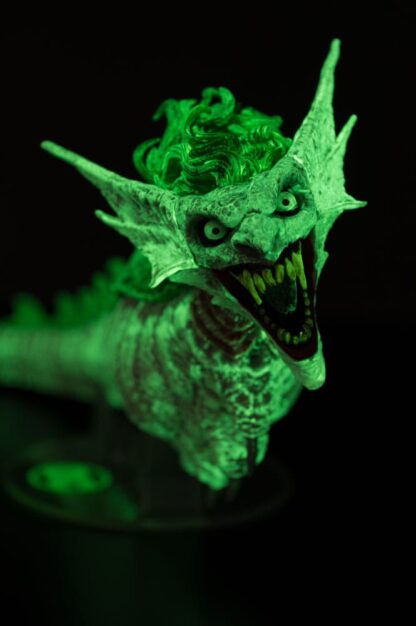 Dark Nights: Metal DC Multiverse Actionfigur The Joker Dragon Glow in the Dark Edition (Gold Label) 25 cm – Bild 8