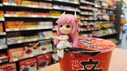 Goddess of Victory: Nikke Cup Noodle Holder PVC Statue Dorothy 9 cm – Bild 5