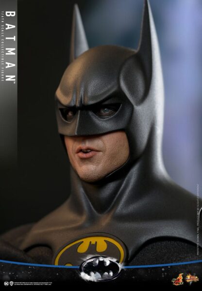 Batmans Rückkehr Movie Masterpiece Actionfigur 1/6 Batman 30 cm – Bild 3