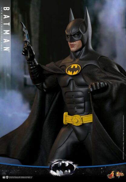 Batmans Rückkehr Movie Masterpiece Actionfigur 1/6 Batman 30 cm – Bild 4