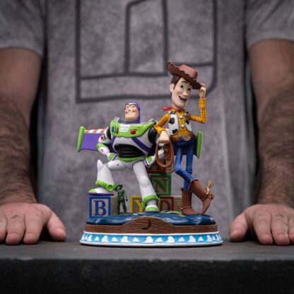 Toy Story Deluxe Art Scale Statue 1/10 Buzz & Woody 38 cm – Bild 12