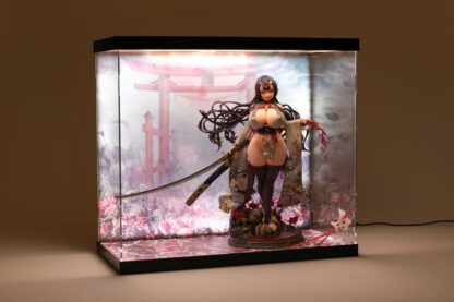 SHINSAI Acryl Display Case mit Beleuchtung Inbina Rasethuhime Saki 39 cm – Bild 5