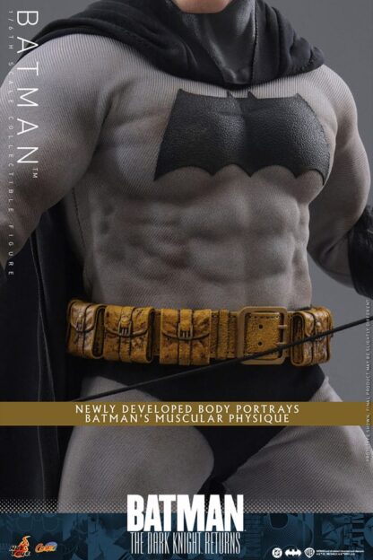 Batman: The Dark Knight Returns Comic Masterpiece Actionfigur 1/6 Batman 32 cm – Bild 19
