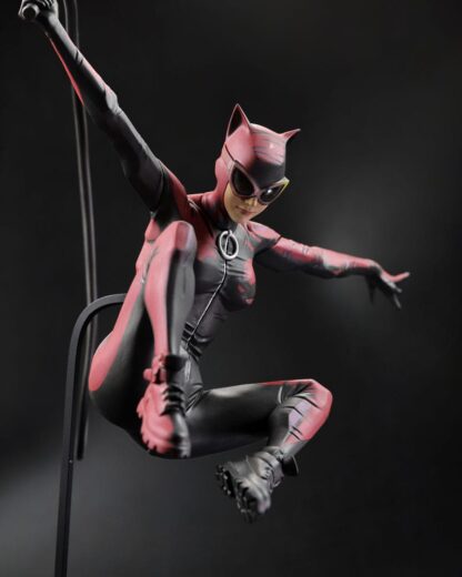DC Designer Series Statue 1/6 Catwoman by Jock 33 cm – Bild 3